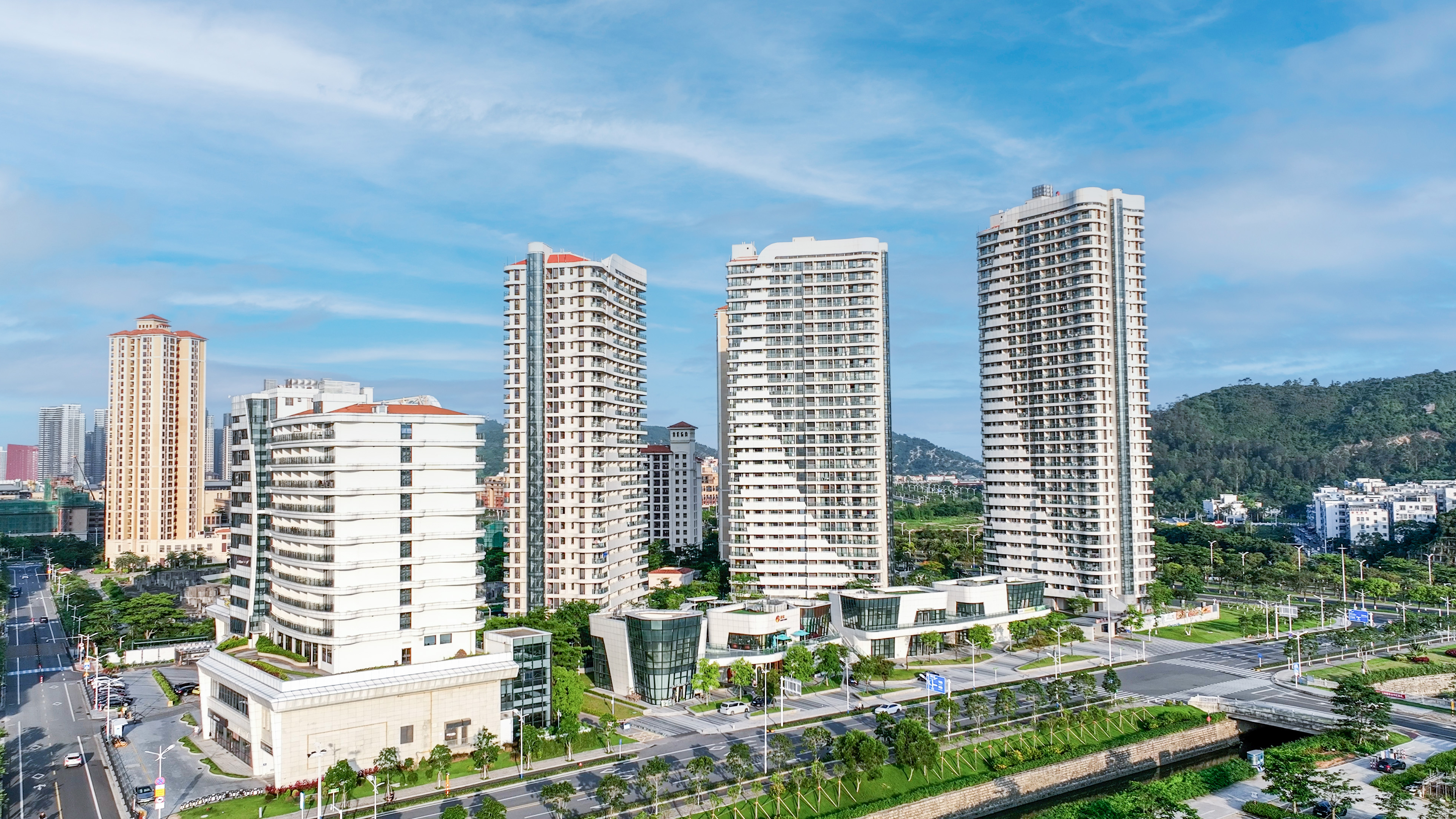 成人在线视频
高级人才公寓