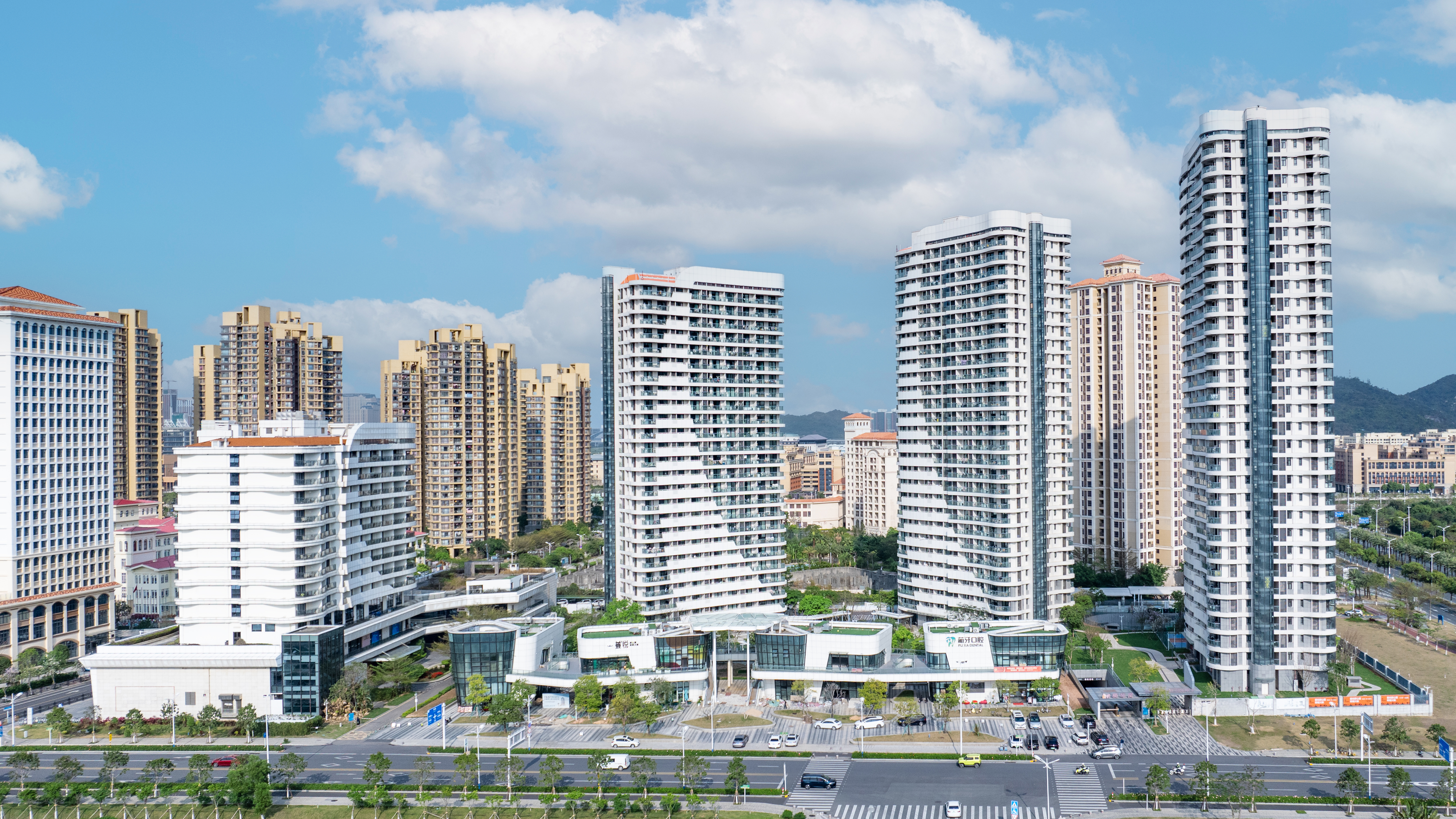 成人在线视频
高级人才公寓